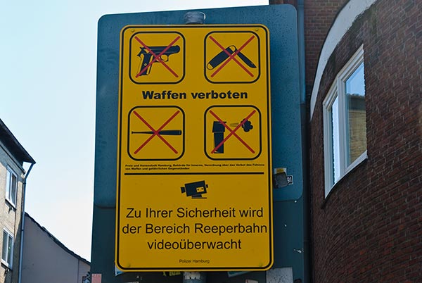Le port d'armes est interdit sur le Reeperbahn