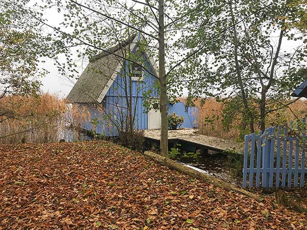 Petite cabane de pêcheur à Krakow am see