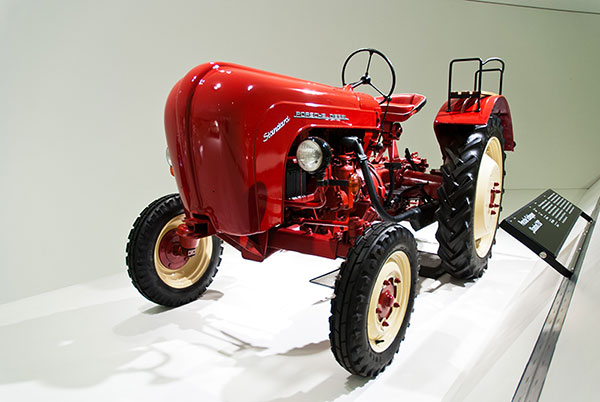 Un tracteur plutôt élégant